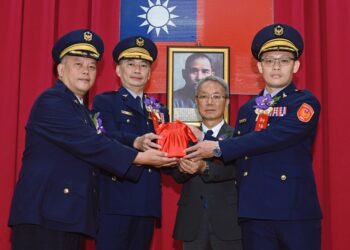 宜縣林代理縣長期許新任分局長 以同理心為民服務！
