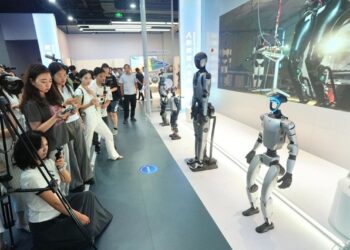 全球首家具身智能機器人4S店亮相北京　集銷售服務互動於一體