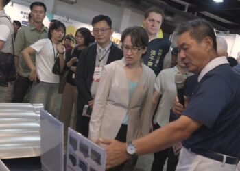 慈濟攜手企業與政府推動防災教育 捐建材助災後重建加速
