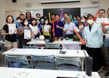 高雄市啟動中小學教師科普精進研習 強化探究式教學力促科學教育深耕