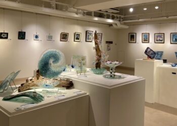 玻璃藝術的對話與共鳴—《同頻共振》玻璃創作聯展  高雄文化中心至真三館盛大登場