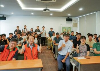 大仁科大結合業界推動新農業 助力青年投入無人機智慧農業應用