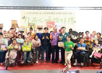 月滿心暖雄好禮身障團體秋節禮品推廣 陳其邁感謝公私協力帶動買氣