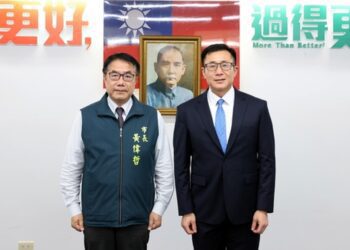 成大法律系主任轉任南市府研考會主委今宣誓就職