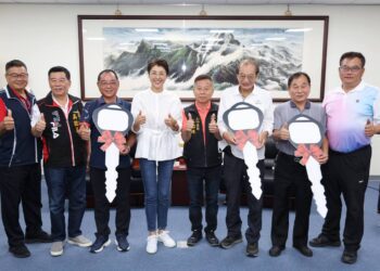 泡麵土地公石龍宮福德會慨捐3輛交通車 嘉惠3社團擴大服務弱勢及推廣食農教育