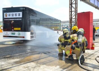 台南添10電動公車分批營運溪北地區