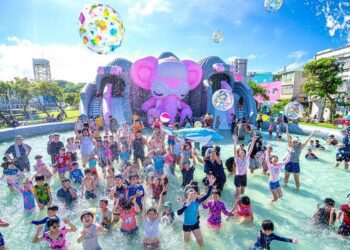 把握暑假尾聲 8/30、31「大樹水樂園」6 座大型戲水氣墊免費玩