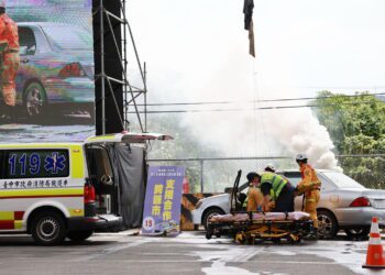 南投縣府辦理陸上重大交通事故災防演習 中央地方聯合救災