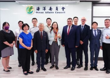 法國參議院暨法屬玻里尼西亞政要團拜會海洋委員會 構築太平洋海洋合作網絡
