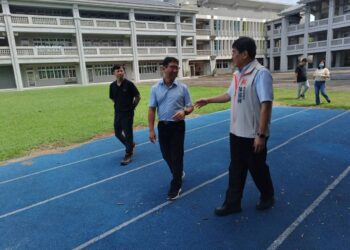 開學倒數計時! 屏東縣政府教育處長視察學校整備工作