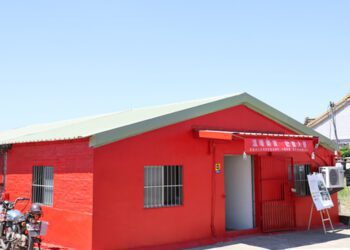 中鼎捐千萬修台南風災民宅首戶今完工入厝