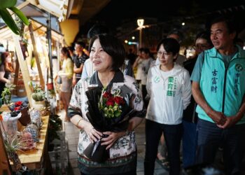萬倉街鐵路橋下 屏花漾市集連三天登場