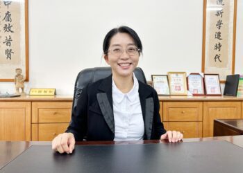 潮和國小謝相如校長榮獲114年度校長領導卓越獎 「平衡基礎與創新，激發師生潛能」
