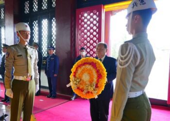 澎縣府舉行秋祭先烈暨陣亡將士祭典　陳光復主祭表達崇敬與追思