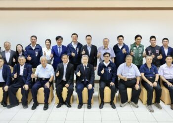 經濟部長龔明鑫關懷高雄扣件業   陳其邁：危機就是轉機 積極布局全球市場