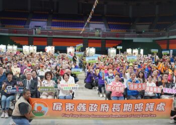 響應國際失智症月 屏縣府「愛智憶」服務再升級 屏東縣「失智據點的同學們集合囉！」