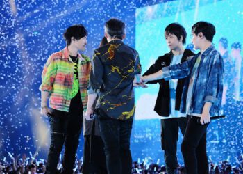 從「7號公園」到現在萬人場館 五月天329時光機帶領歌迷回到組團那一天