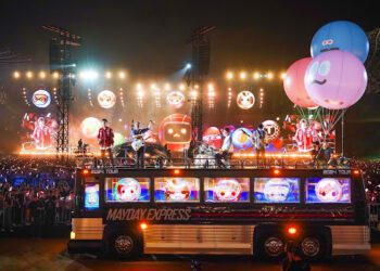 五月天再寵粉《回到那一天》演唱會澳洲站環球狂歡版獻上驚喜