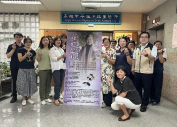 苓雅戶政事務所邀請-陳秀鳳花卉水墨創作展(花迎金秋)