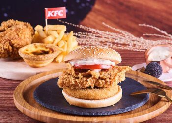 一口感受罪濃郁、罪誘人、罪酥脆三重引爆 「肯德基松露起司圈咔啦雞腿堡」奢華登場