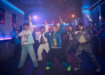 Energy挑戰「E16蹲」證明舞力、體力 MV大陣仗吸路人圍觀