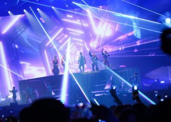 Energy 「超能騎士」帥氣登場 打造未來、科技感視效即將震撼台北小巨蛋