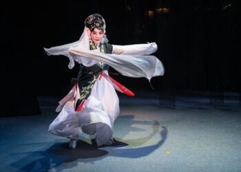 不用飛出國 秋冬走進歌劇院穿梭時空