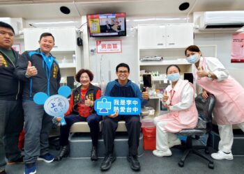 響應12月5日國際志工日 仁和捐血車邀集松竹里辦公室、集興宮西秦王爺志工團、中國醫上醫醫療服務隊共同響應捐血活動
