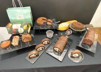 全台每日僅200條！亞尼克「厄瓜多爾脆皮黑巧克力生乳捲」限量登場