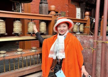白冰冰尼泊爾拜訪菩薩寺 親身體驗農夫自給自足生活感動想哭