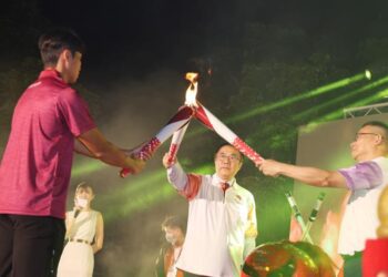 全運會聖火 「水火同源」取火 於安平古堡引燃