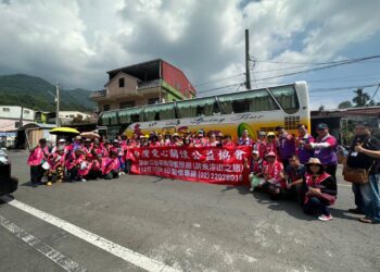 台灣愛心關懷公益協會屏東梁山行善 愛心巡迴傳送物資溫暖人心