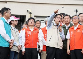 登革熱台南爆發陳建仁視察　明天中央進駐接管防疫