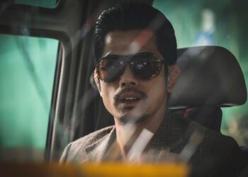 天王郭富城戴上暴牙變搶匪 用英文單字演出成省話一哥