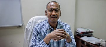 Jamal Eltaeb 醫生獲授予 2025 Aurora Prize for Awakening Humanity