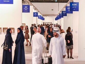 2025 年阿布扎比藝術博覽會：匯聚逾 35 國 140 間頂尖畫廊