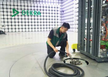 DEKRA德凱全新升級AI Server EMC實驗室 確保高速運算下的電磁相容安全