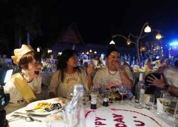 Lulu東非模里西斯歡慶33歲生日 喊話「林柏宏」怎麼不在我身邊