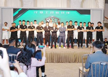 洋基工程職業籃球隊正式亮相 韓籍啦啦隊李素敏、睦那京加盟 掀新賽季應援旋風