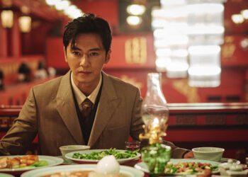 李國毅首度挑戰反派「自己都認不得」 周曉涵羞談狂放情慾戲：可以問我老公！