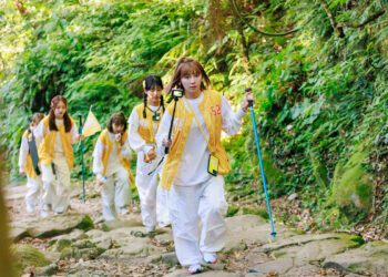 《炸裂吧！女孩》四隊成軍登海拔1300公尺高山 林襄深山迷航一度軟腿