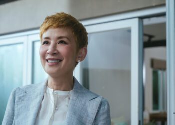 吳君如扮多金醫生大方出借私服名牌包　劇組壓力倍增深怕刮花