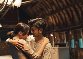 陳柏霖霸氣狂吻蔡思韵撒糖 蔡凡熙即興撂這句全場笑翻