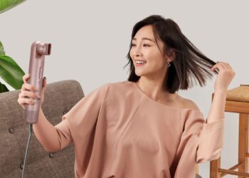 謎樣物品引起木訥男友誤會 網友意外發現超好用吹髮神器