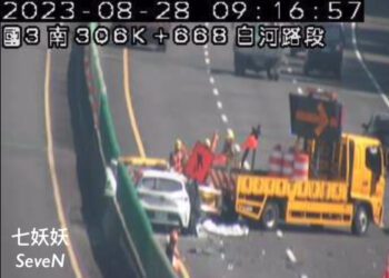 （國道緩撞車被撞片）國道3北上白河路段事故！　自小客車撞緩撞車車流回堵40分