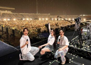 告五人超人氣一再狂飆 《宇宙的有趣》巡演橫跨4大洲 近距離寵粉享受演出