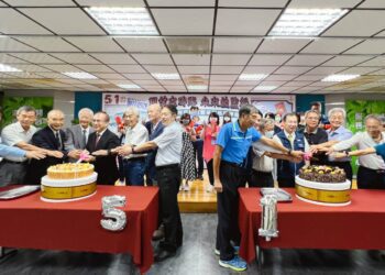 典藏歷史「回首來時路 未來並監行」，高雄區監理所采輯館揭牌暨策展開幕！