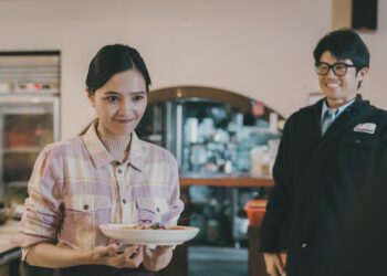 《鹽水大飯店》學霸洪毓璟親寫情書 吳子霏摺成愛心信傳情