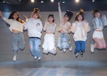 《炸裂吧！女孩》黃隊祭出性感女人香 總冠軍賽挑戰演出尺度