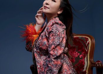 蠟燭兩頭燒 金曲歌后驚吐與老公當床友 夫妻只能在夢中曬恩愛
